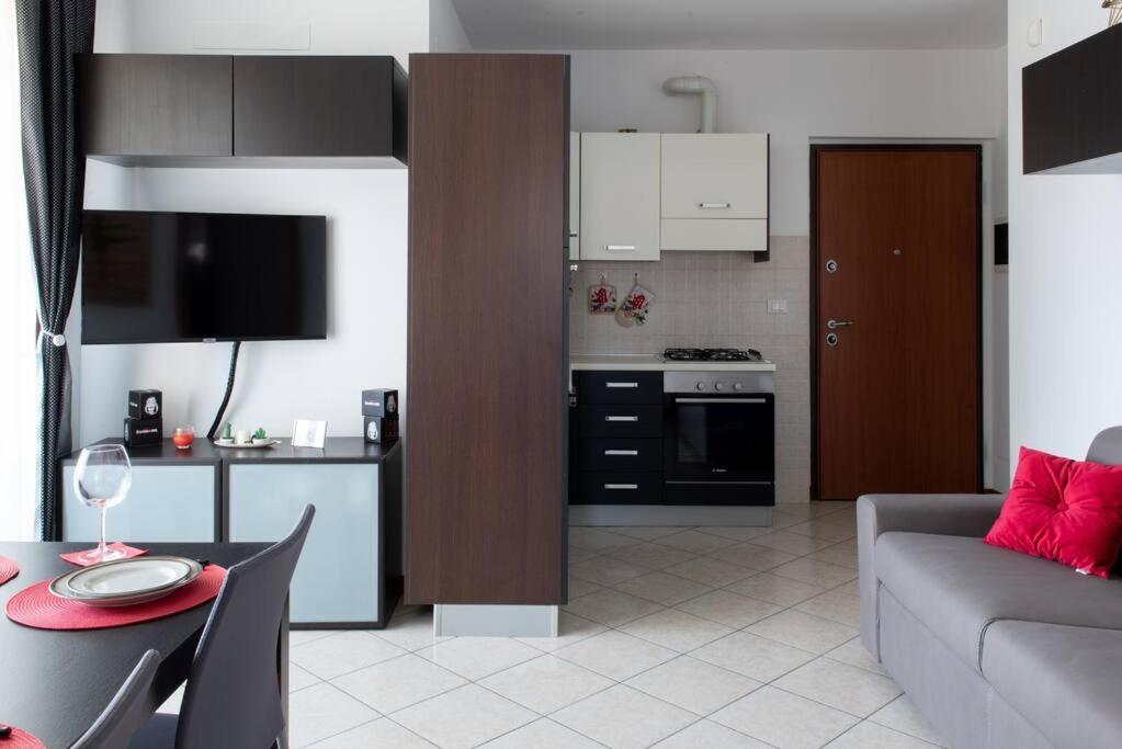 Bella Ciao Airport Apartment سيرياته المظهر الخارجي الصورة